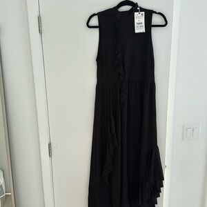 NEW: tags on Zara dress